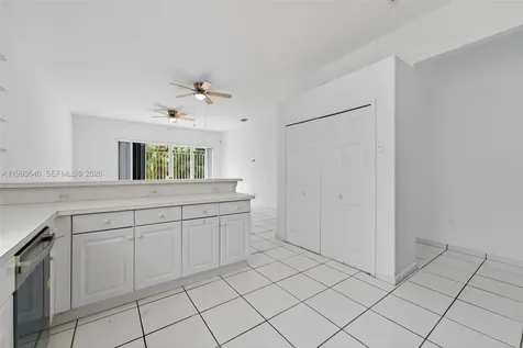 8852 NW 147th Lane Miami Lakes FL 33018