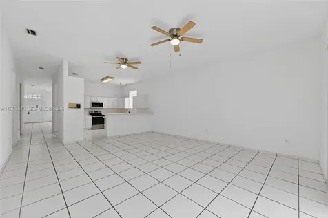 8852 NW 147th Lane Miami Lakes FL 33018