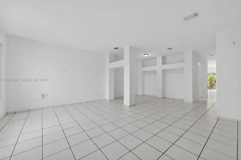 8852 NW 147th Lane Miami Lakes FL 33018