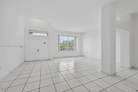 8852 NW 147th Lane Miami Lakes FL 33018