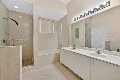8852 NW 147th Lane Miami Lakes FL 33018