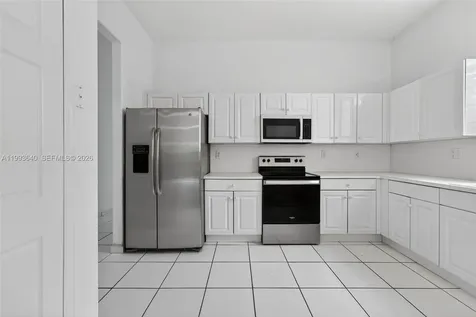 8852 NW 147th Lane Miami Lakes FL 33018