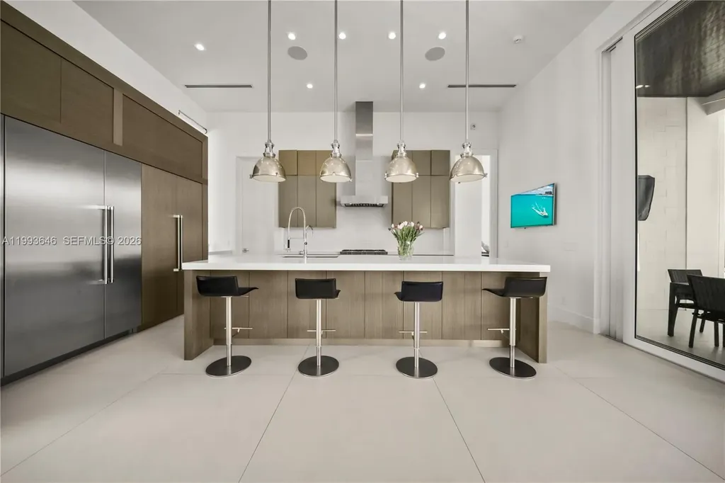 2815 NE 26th Place Fort Lauderdale FL 33306