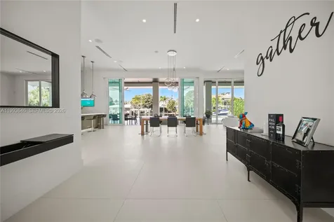 2815 NE 26th Place Fort Lauderdale FL 33306