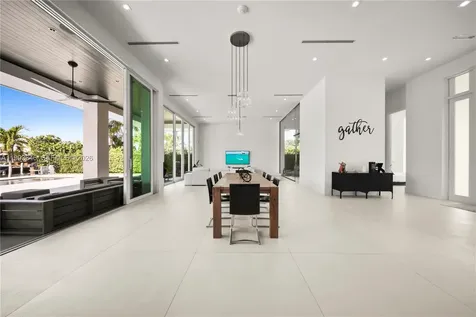 2815 NE 26th Place Fort Lauderdale FL 33306