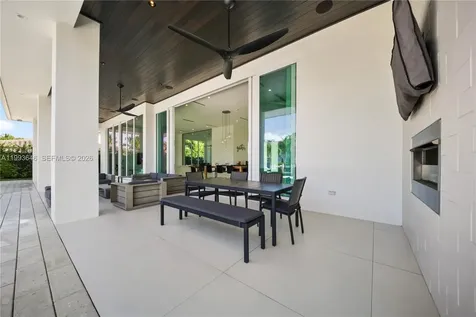 2815 NE 26th Place Fort Lauderdale FL 33306