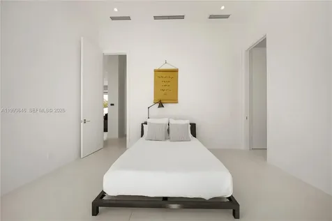 2815 NE 26th Place Fort Lauderdale FL 33306