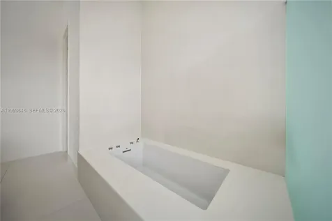 2815 NE 26th Place Fort Lauderdale FL 33306