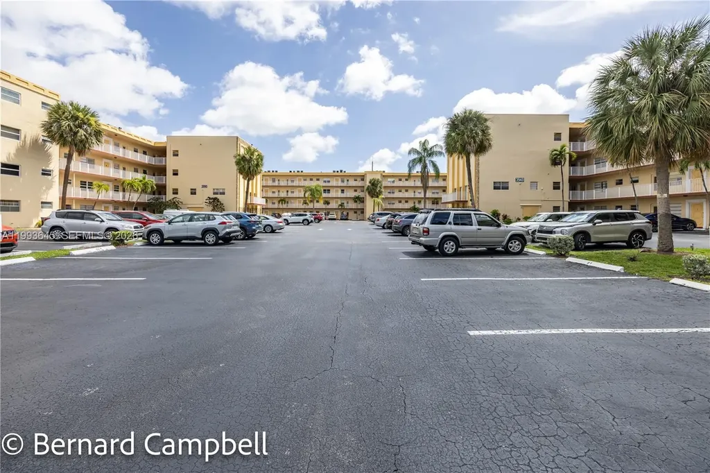 3940 NW 42nd Avenue Lauderdale Lakes FL 33319