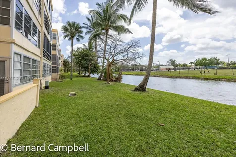 3940 NW 42nd Avenue Lauderdale Lakes FL 33319