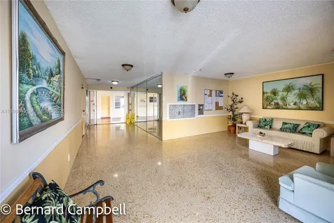 3940 NW 42nd Avenue Lauderdale Lakes FL 33319
