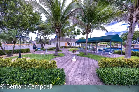 3940 NW 42nd Avenue Lauderdale Lakes FL 33319