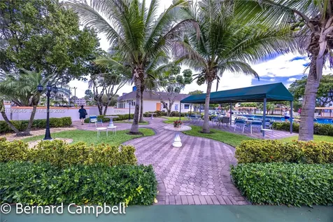 3940 NW 42nd Avenue Lauderdale Lakes FL 33319