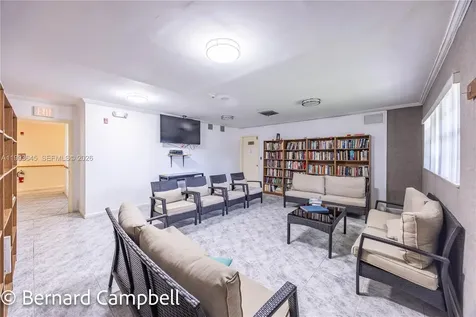 3940 NW 42nd Avenue Lauderdale Lakes FL 33319