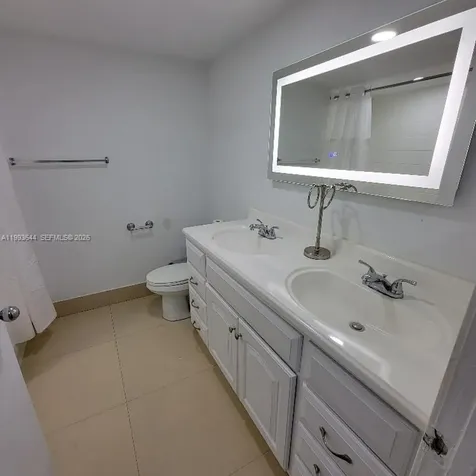 4370 NW 107th Avenue Doral FL 33178