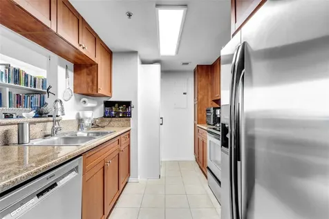 36 NW 6th Avenue Miami FL 33128