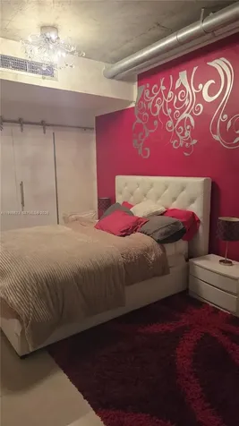 690 SW 1 Court Miami FL 33130