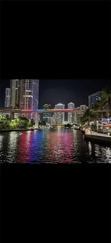 690 SW 1 Court Miami FL 33130