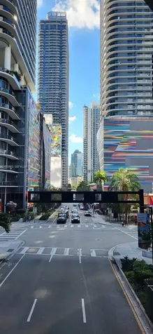 690 SW 1 Court Miami FL 33130