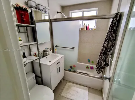 1335 15th Street Miami Beach FL 33139