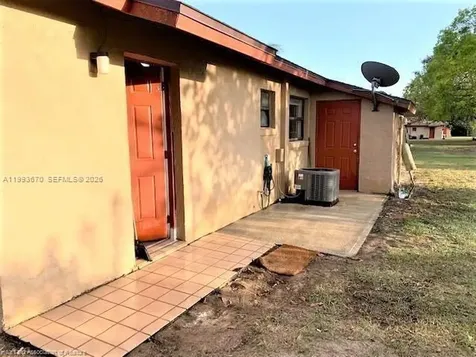 425 Las Palmas Avon Park FL 33825