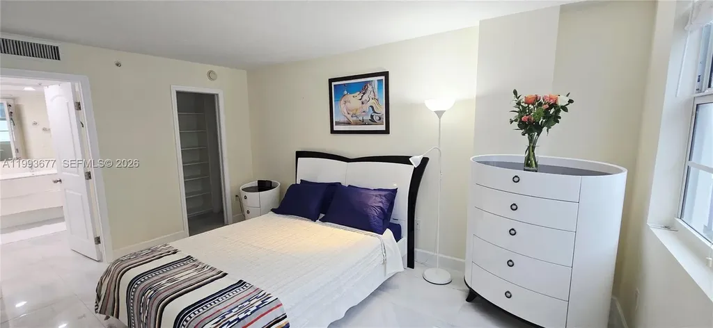6917 Collins Avenue Miami Beach FL 33141