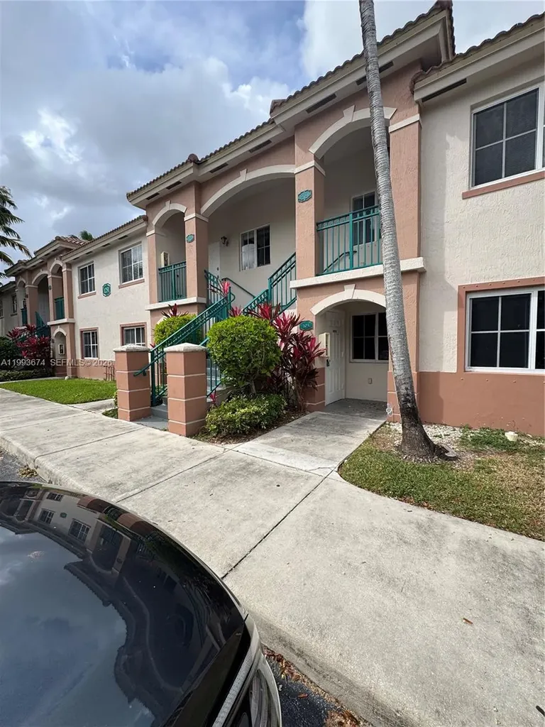 1251 SE 29th Street Homestead FL 33035