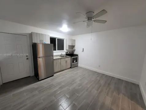599 NW 33rd Street Miami FL 33127
