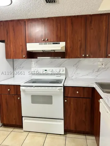 7501 NW 179th Street Hialeah FL 33015