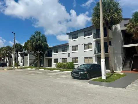 7195 NW 179th Street Hialeah FL 33015