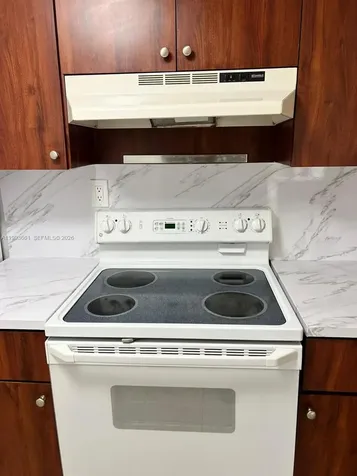 7200 NW 179th Street Hialeah FL 33015