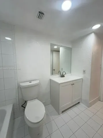 9360 Fontainebleau Boulevard Miami FL 33172