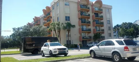 9360 Fontainebleau Boulevard Miami FL 33172
