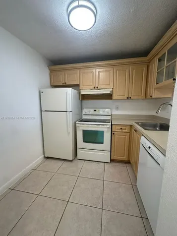 9360 Fontainebleau Boulevard Miami FL 33172