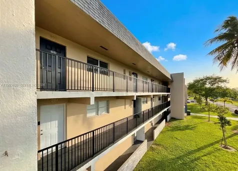 7900 S Colony Circle S Tamarac FL 33321