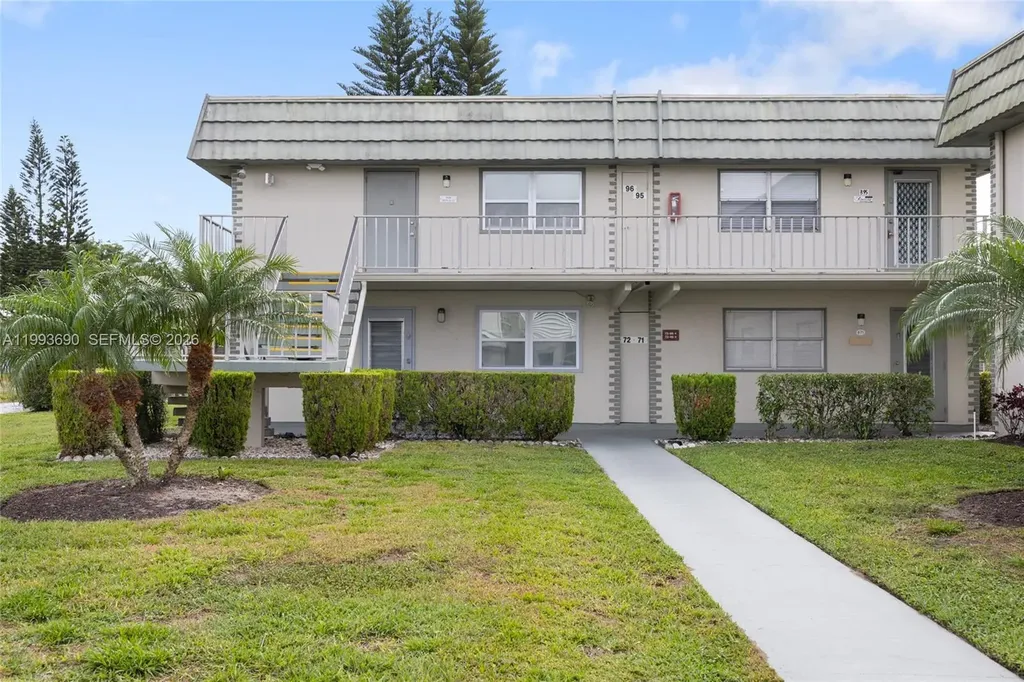 72 Monaco B Delray Beach FL 33446