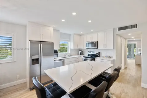 72 Monaco B Delray Beach FL 33446
