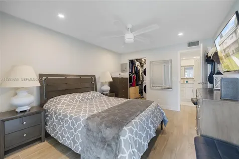 72 Monaco B Delray Beach FL 33446