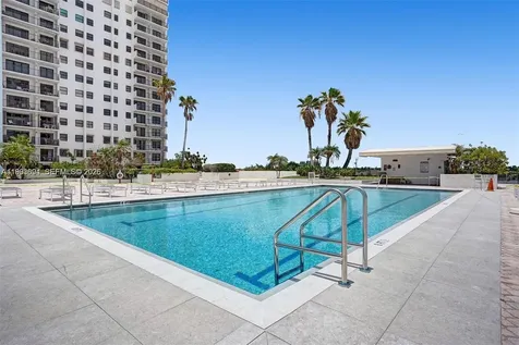1201 S Ocean Drive Hollywood FL 33019