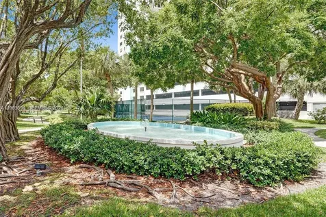 1201 S Ocean Drive Hollywood FL 33019