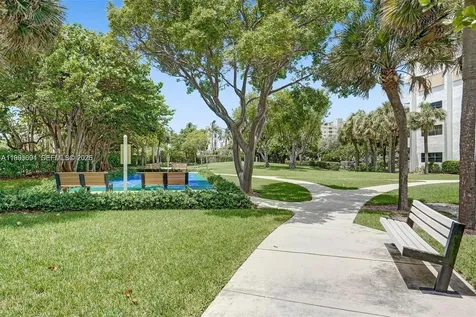1201 S Ocean Drive Hollywood FL 33019