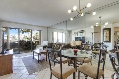 1201 S Ocean Drive Hollywood FL 33019