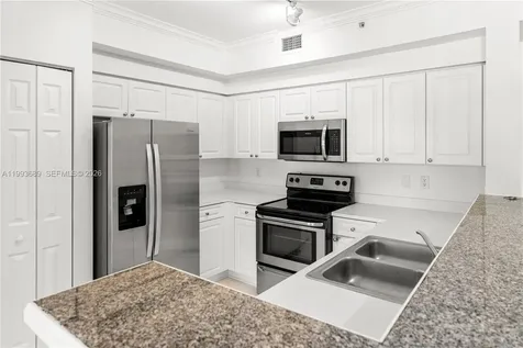 6851 SW 44th Street Miami FL 33155