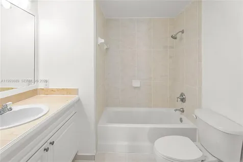 6851 SW 44th Street Miami FL 33155