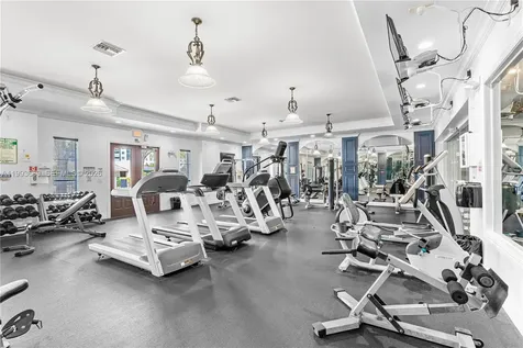 6851 SW 44th Street Miami FL 33155