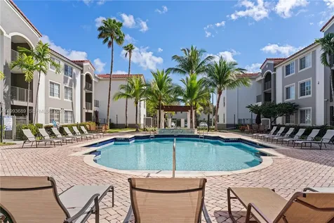 6851 SW 44th Street Miami FL 33155