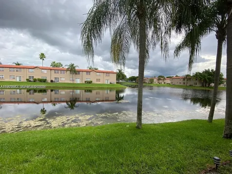 8713 SW 5th Street Pembroke Pines FL 33025