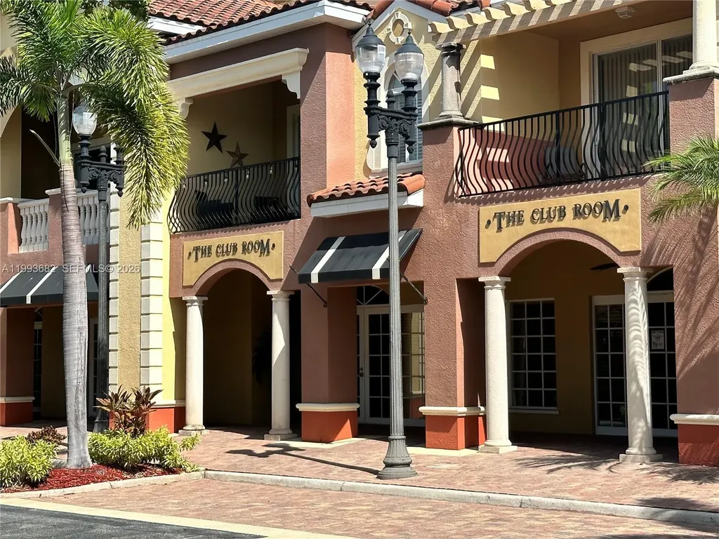 20257 Royal Villagio Court Estero FL 33928
