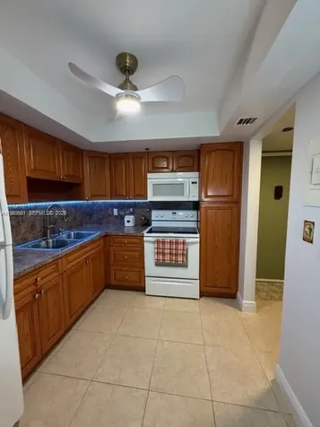 1100 Saint Charles Place Pembroke Pines FL 33026