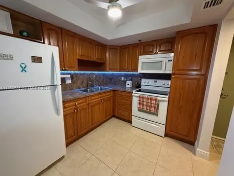 1100 Saint Charles Place Pembroke Pines FL 33026